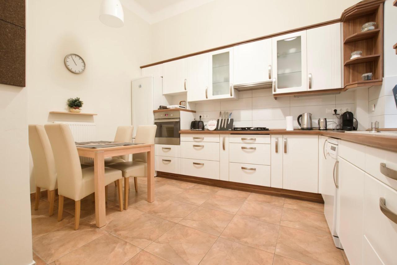 Apartment Standard By Hi5 - St. King Street 16. Budapest